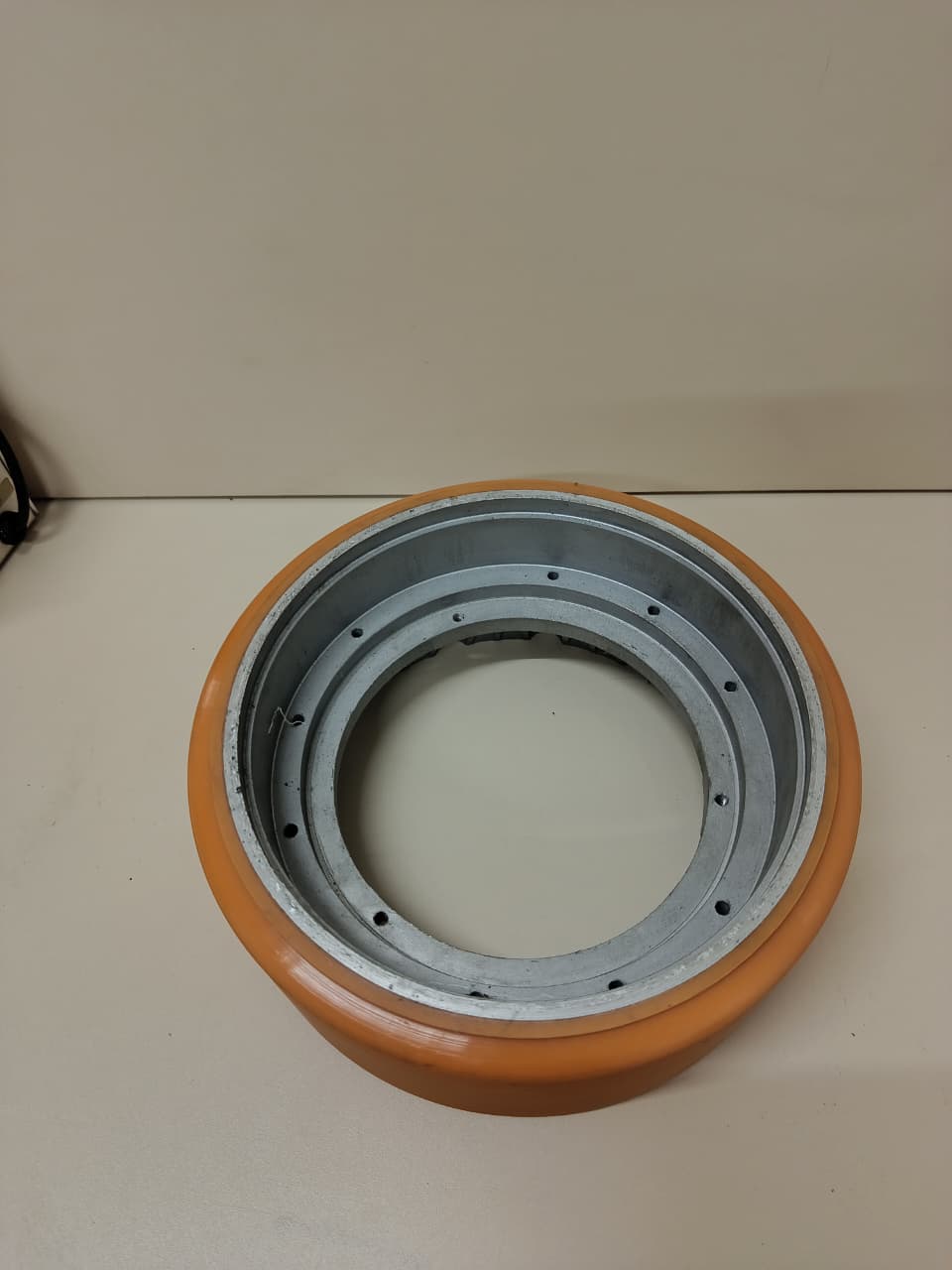 Roda de poliuretano modelo RODA DE TRAÇÃO PT- FAST 250X210X100 — foto 1